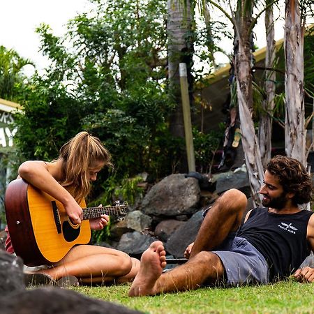 Backpackers By The Bay Hostel แอร์ลีบีช ภายนอก รูปภาพ