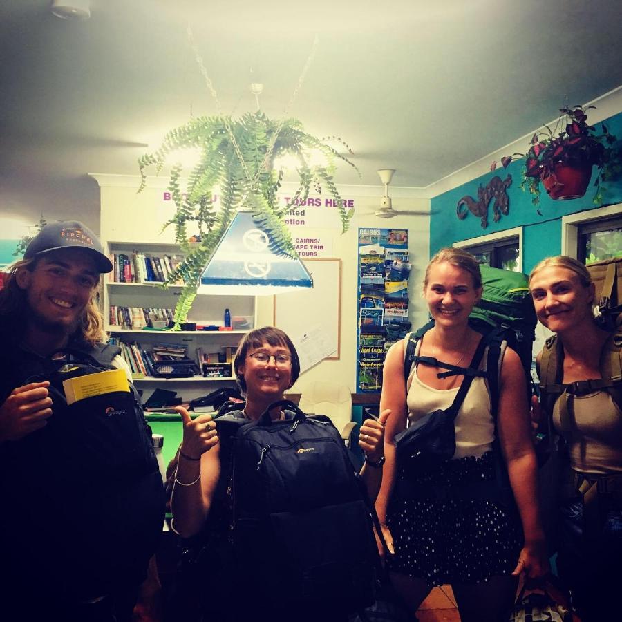 Backpackers By The Bay Hostel แอร์ลีบีช ภายนอก รูปภาพ